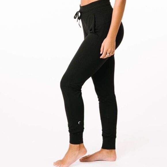 ZYIA Ascend Jogger Pants Black Drawstring Full Length Athleisure Workout size M - Picture 1 of 13
